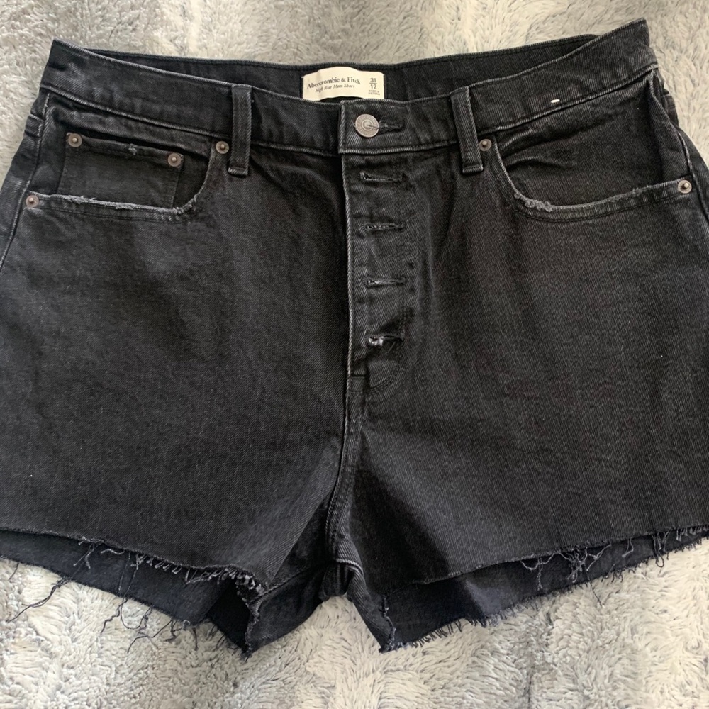 Abercrombie short